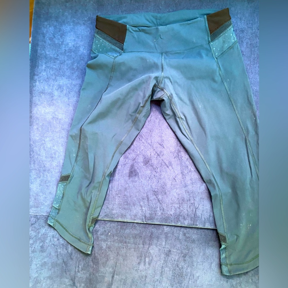 Lululemon Wunder Under high rise crop 21”
